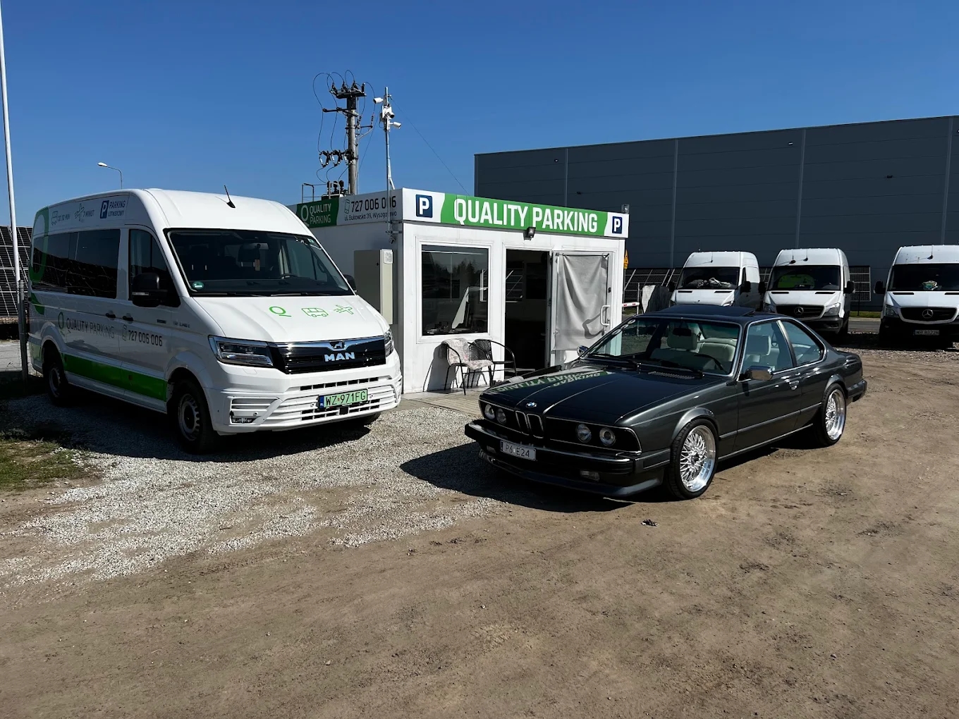 Quality Parking przy lotnisku: Realny widok przed rezerwacją